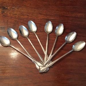 8 vintage Wm. Rogers ice tea spoons
